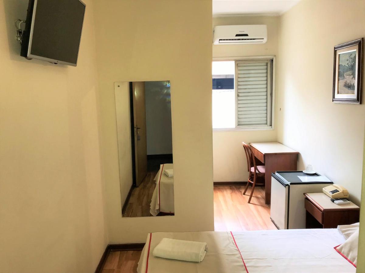 Hotel Sao Jorge Sao Paulo - Proximo A 25 De Marco, Facil Acesso Ao Expo Center Norte E Mercado Municipal Sp Bagian luar foto